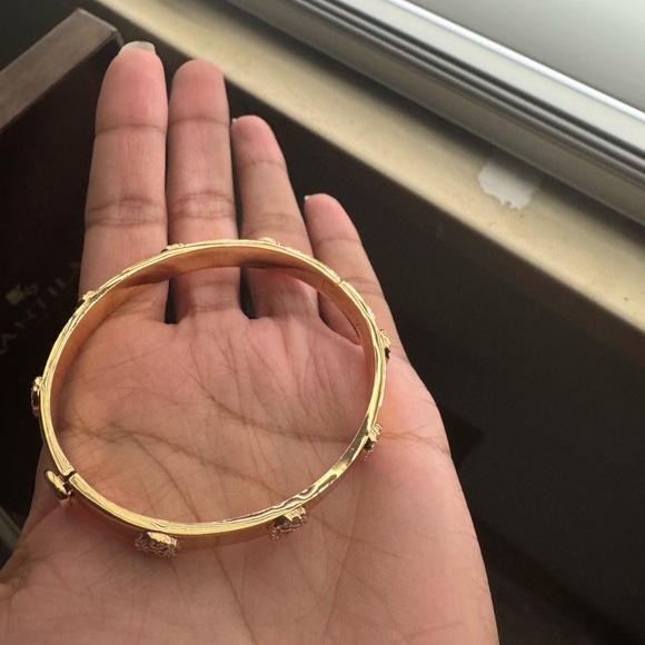 Tory Burch Elegant Gold and diamond Bangle - Picture 9 of 11